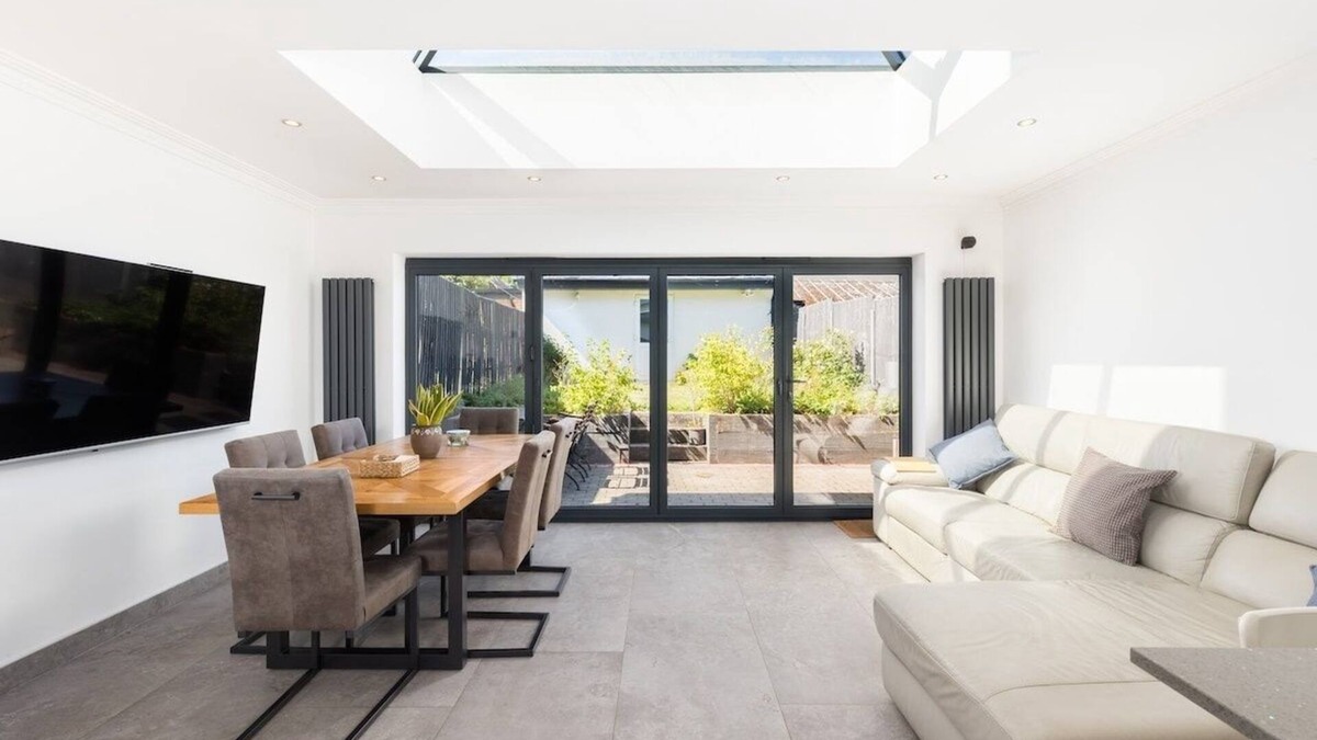 Cradley House | Executive Harborne House