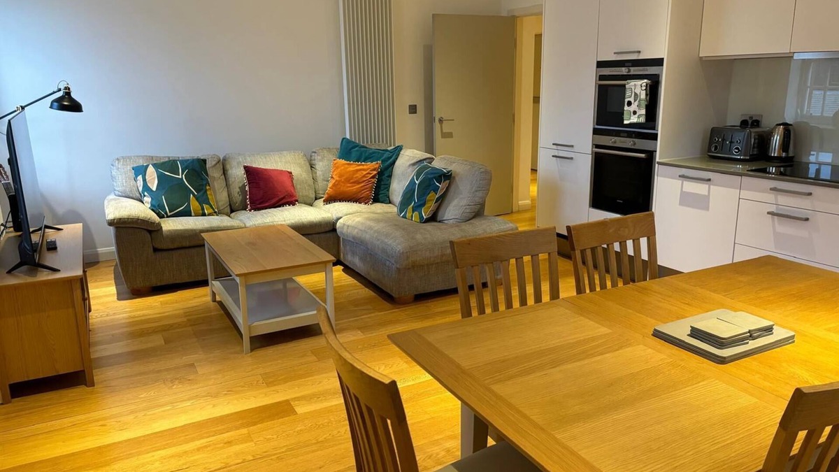 Laurieston Apartment | Executive Level Quartermile two Bedroom Apartment - Extremely Central
