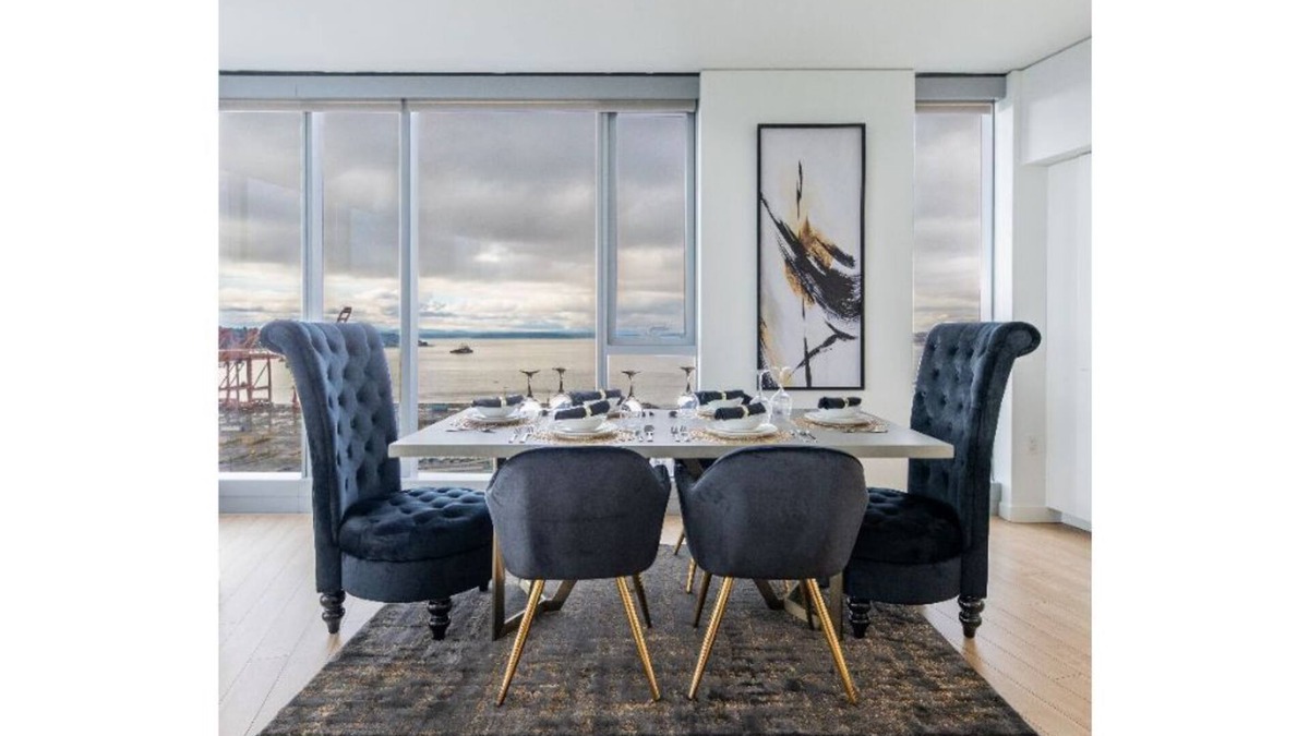 Downtown Seattle Apartment | Executive Penthouse with 4-point View Live Work 97 Walk Score 100 Transit Score