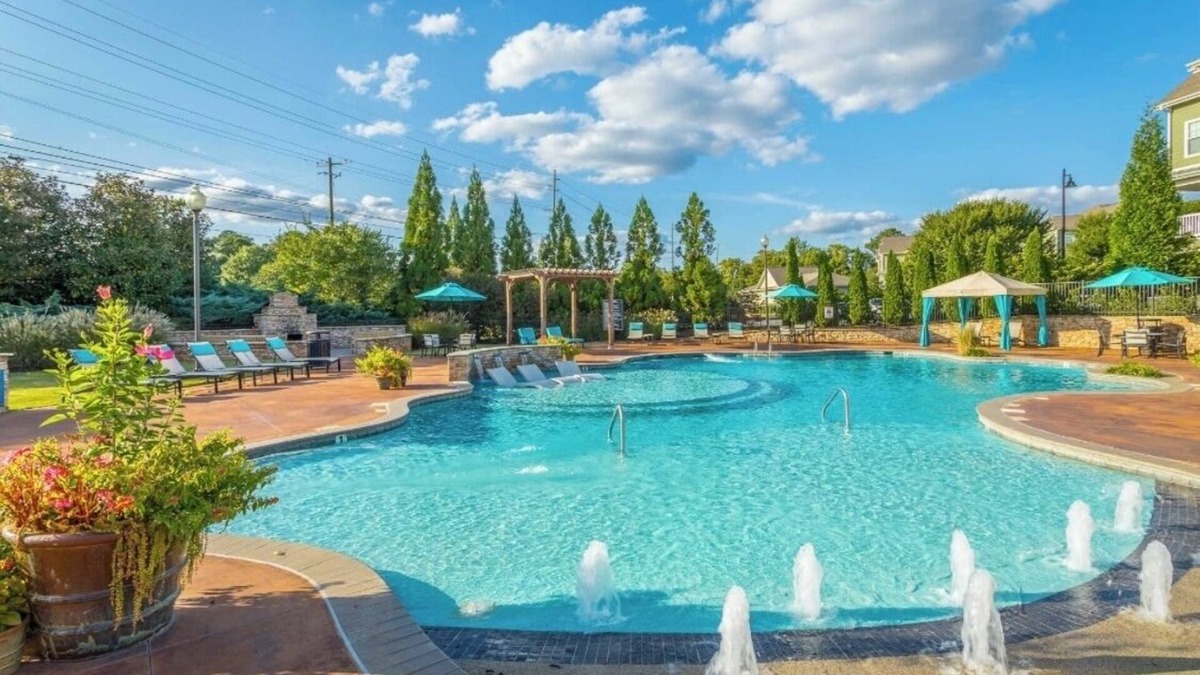 Huntsville Apartment | Executive R&R