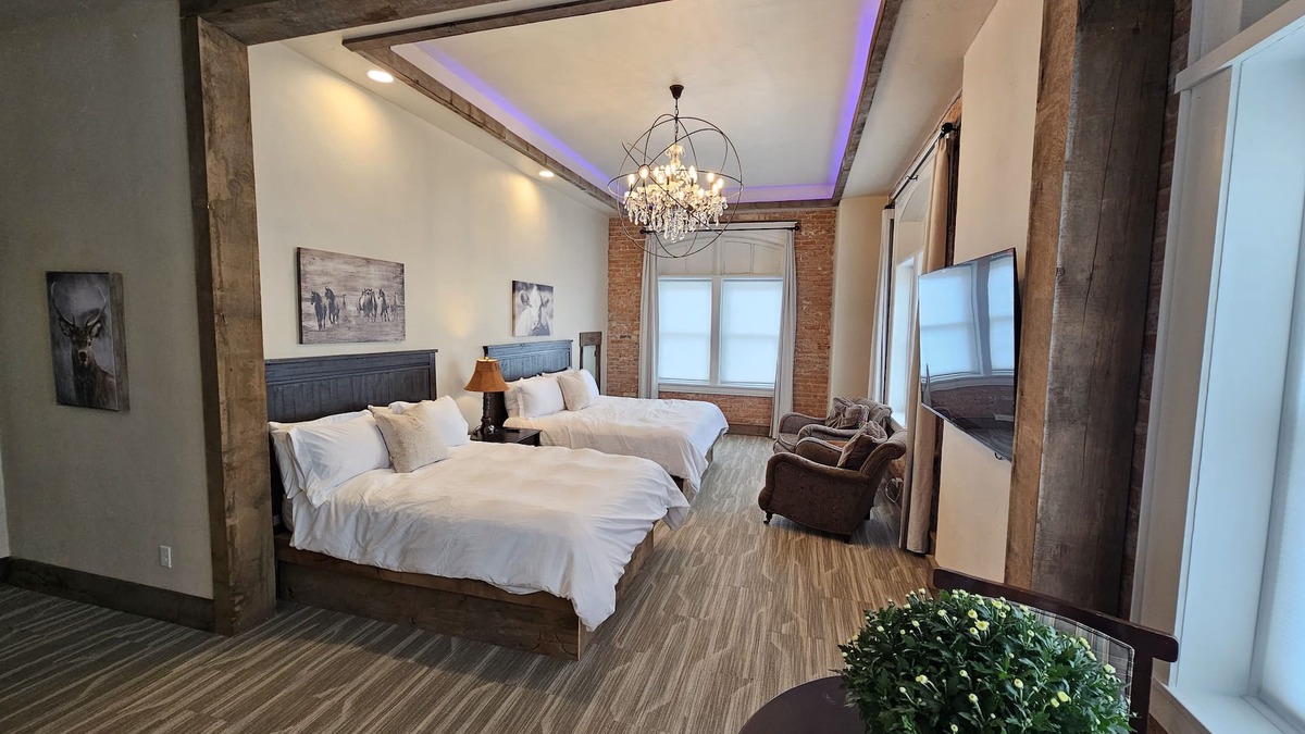 Miles City Hotel | Executive studio Suite Downtown