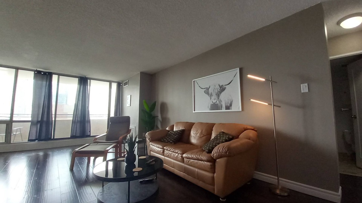 Downtown London Apartment | Executive suite ideal for longer stays