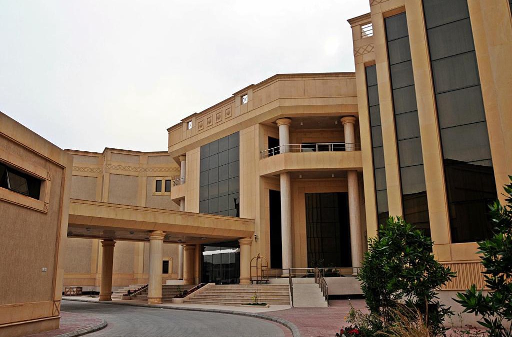 Al Aziziyah Hotel | Executives Hotel - Azizia