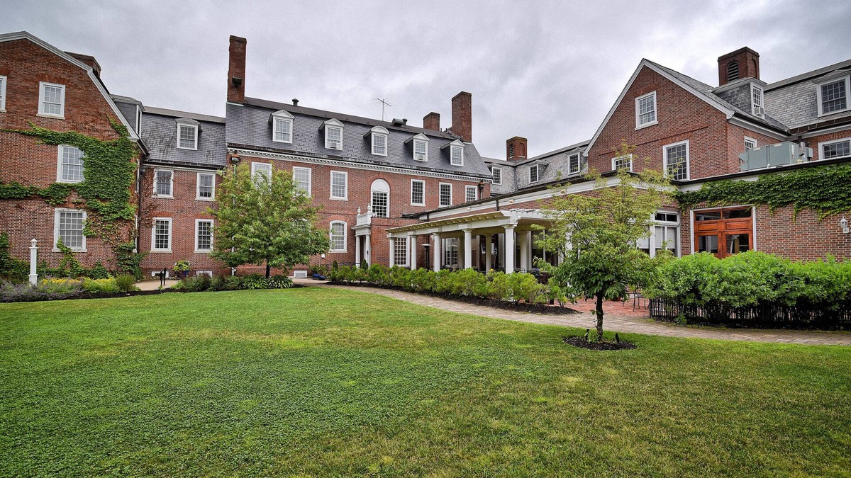 Exeter Hotel | Exeter Inn