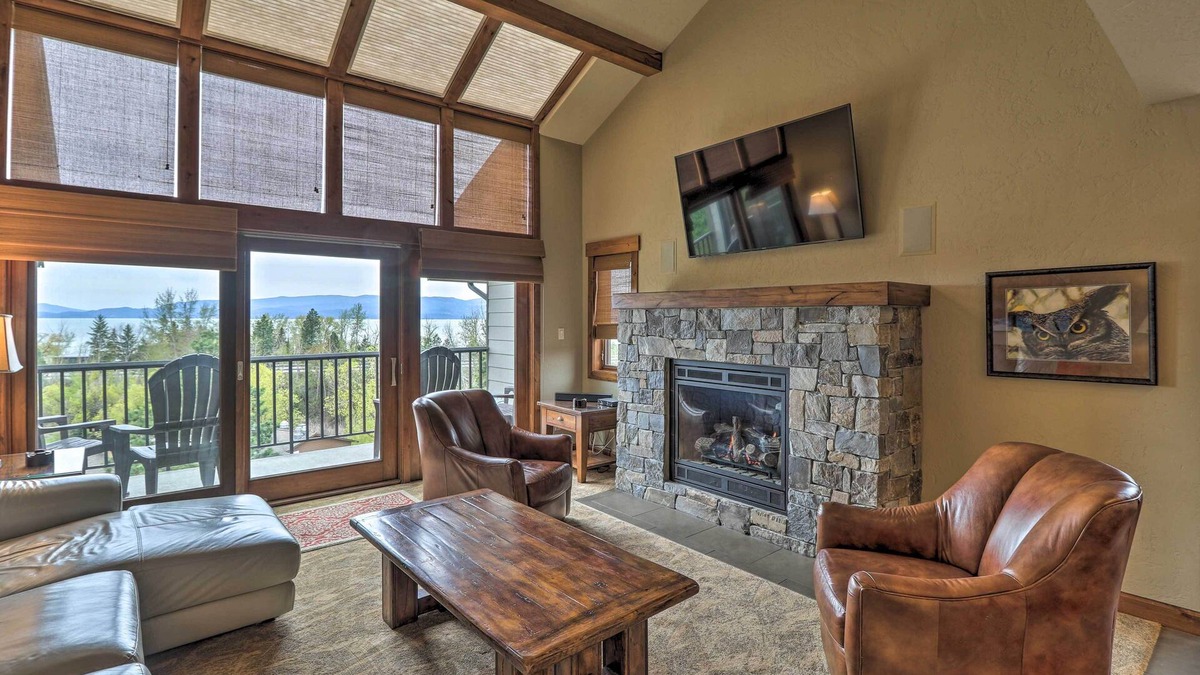Bigfork Condo | Expansive Bigfork Resort Retreat on Flathead Lake!