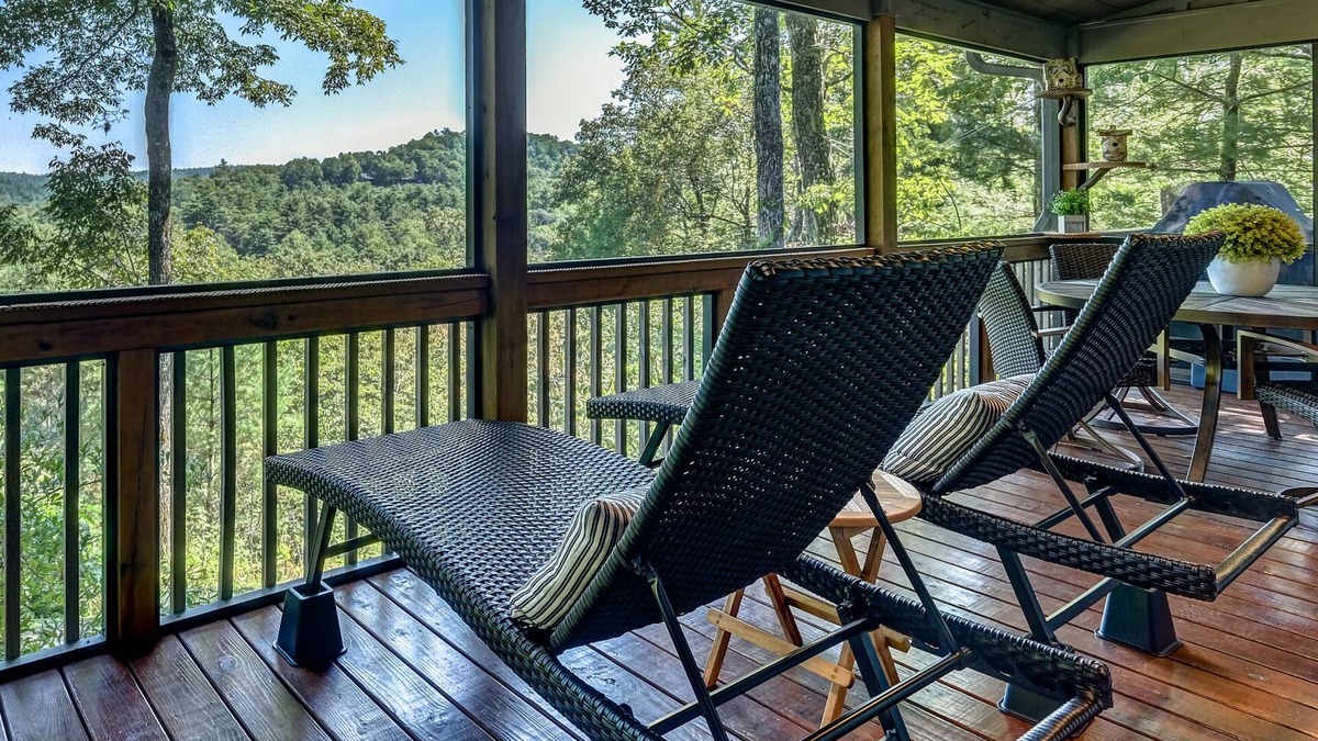 Mirror Lake House | Expansive screened deck, Gas fireplace, Gorgeous views, Firepit
