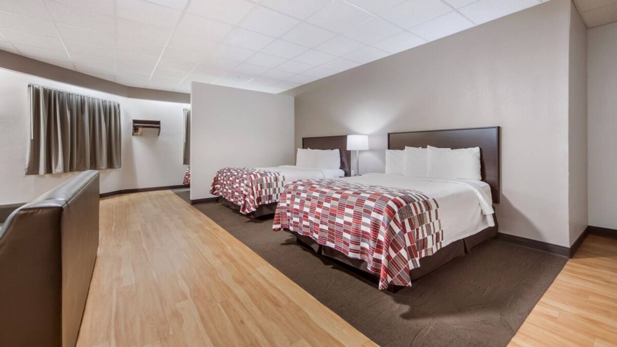 Council Bluffs House | Experience All Of What Council Bluffs Has To Offer! 4 Modern Units, Free Parking