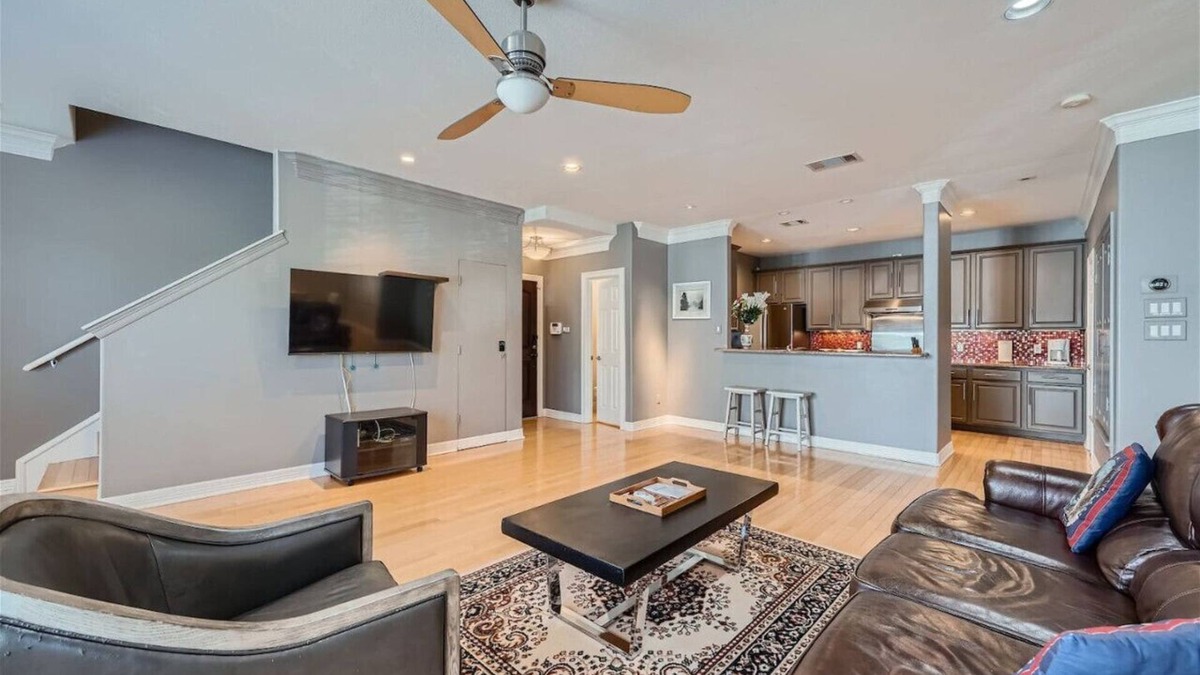 West Campus House | Experience Austin + 3 BR + 5 mins to Downtown!