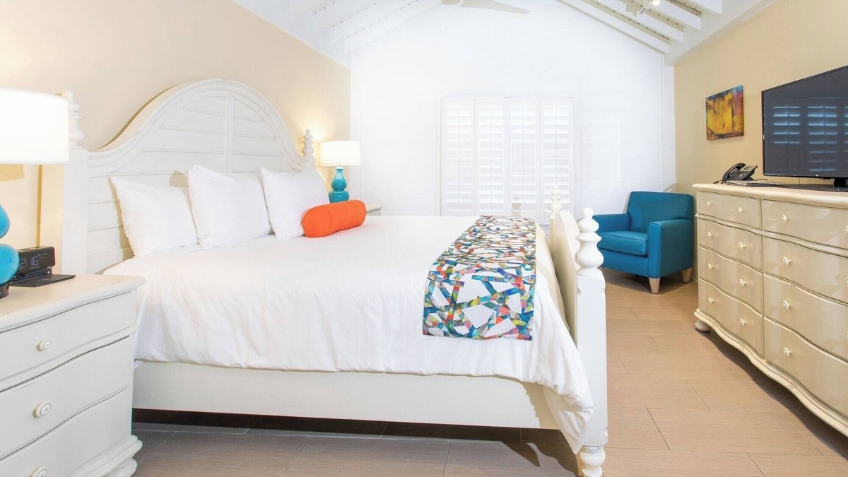 Christiansted Hotel | Experience Christiansted’s Charm from Stylish and Comfortable Waterfront Room