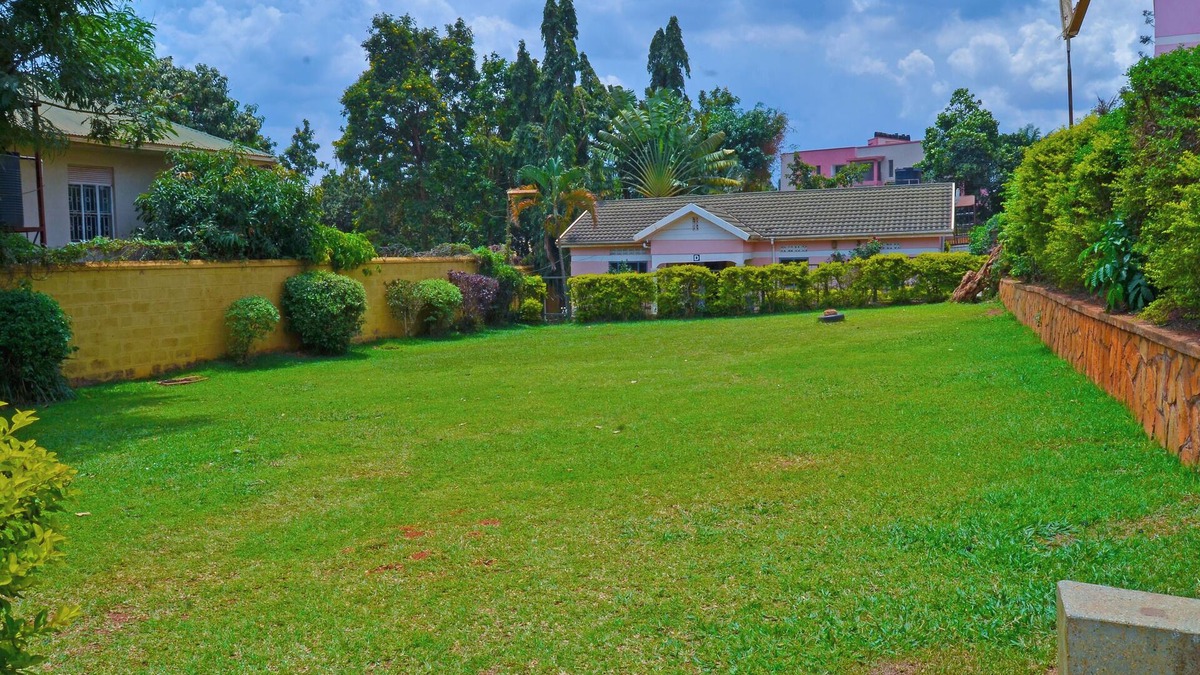 Kireka House | Experience complete relaxation and total pampering at SPETA HOMES.