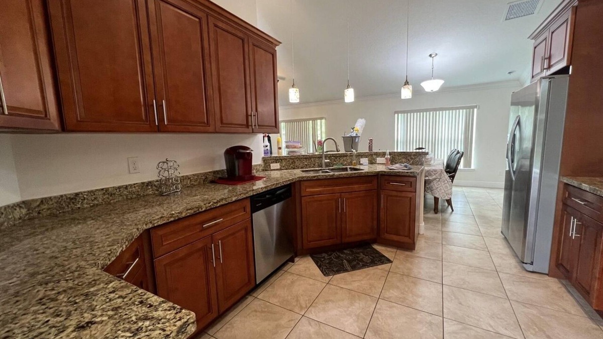 Port Saint Lucie House | Experience golf paradise! Just 9 mins from PGA Village.