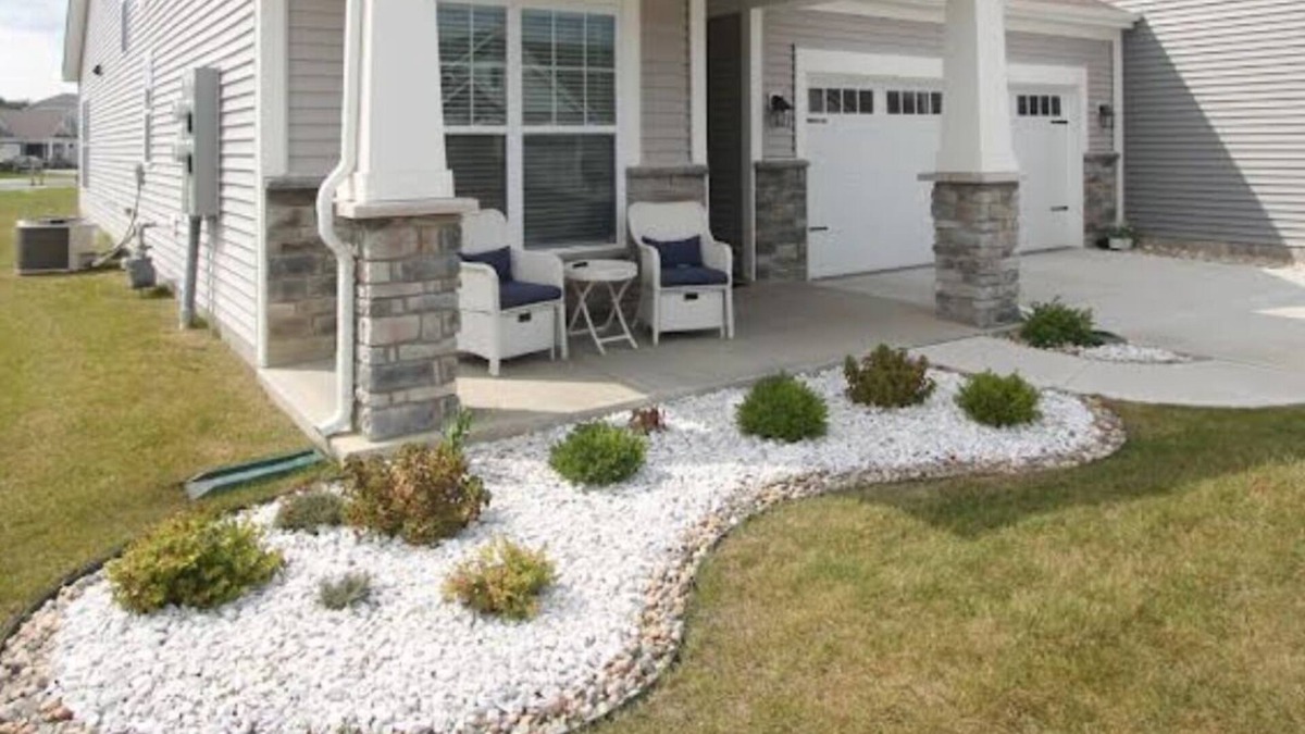 Acton Condo | Experience Grandeur in Indianapolis