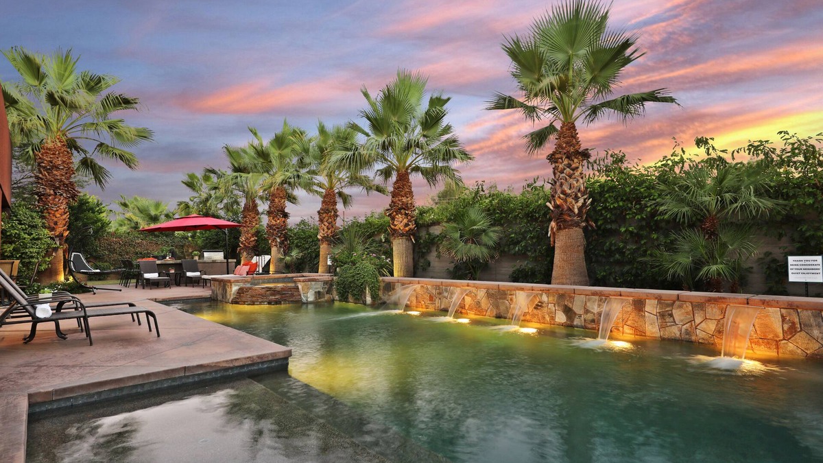 Orchards House | Experience luxury at Paramount, featuring stunning mountain views, a large pool and game room!