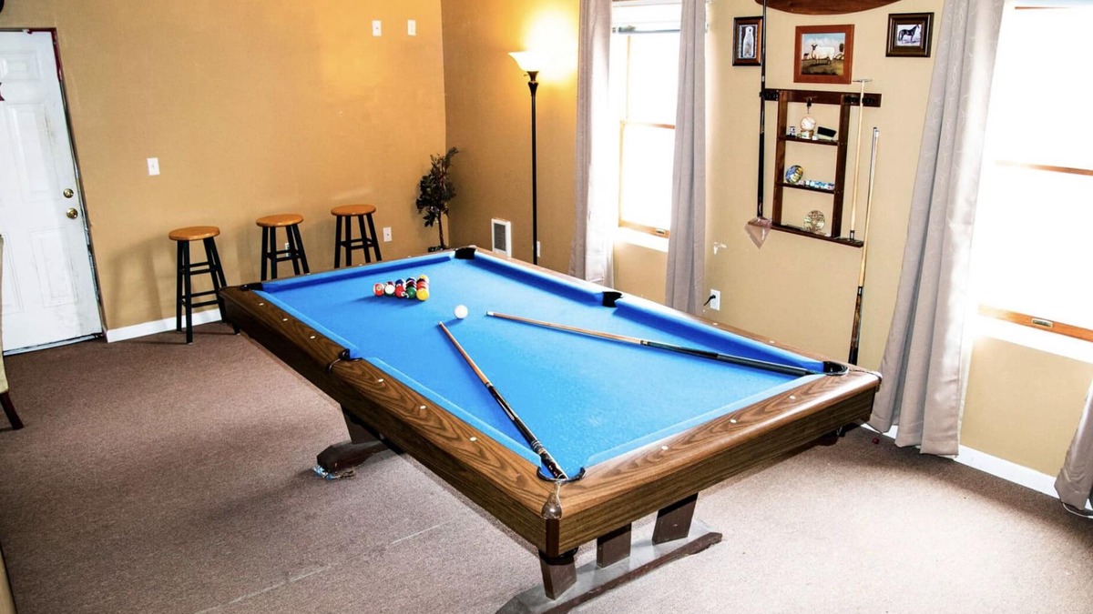 Oxford House | Experience Oxford - Spacious Home - Great Location