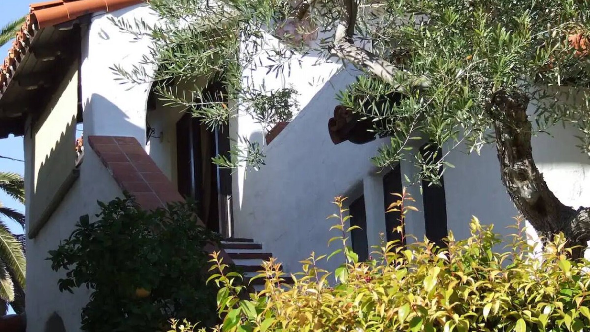 San Clemente Apartment | Experience San Clemente's Historic Charm in Our Beautifully Furnished Studio