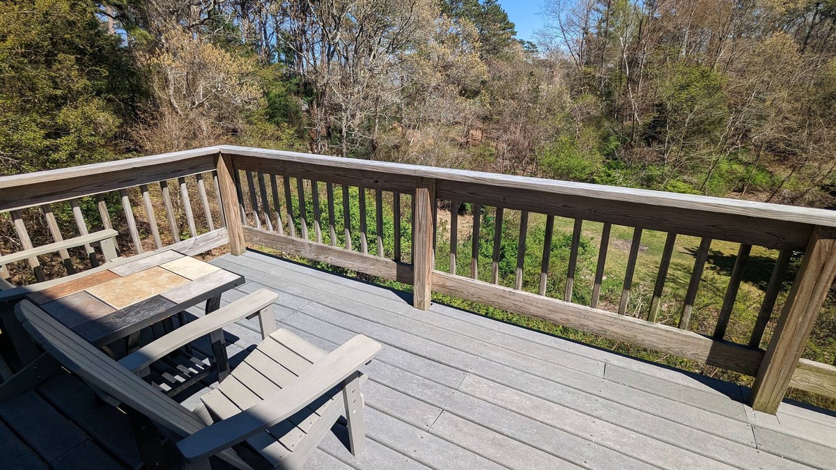 West Barnstable House | Experience Serene Nostalgia at Sadie's Place: A Charming West Barnstable Retrea