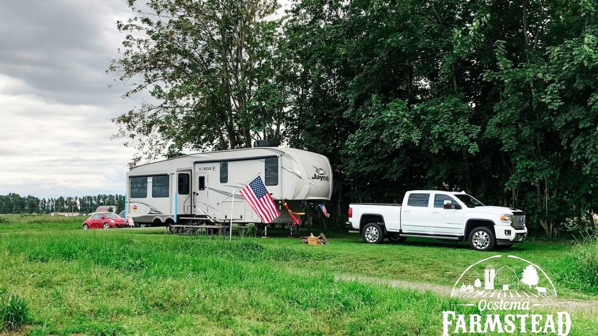 Lynden Apartment | Experience the Serenity of Nature on a Farm