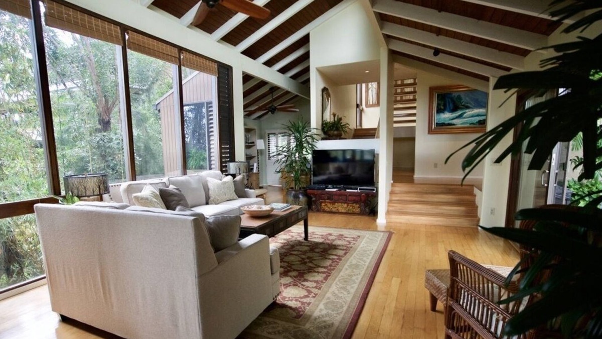 Mililani House | Experience The Ultimate Hawaiian Treehouse