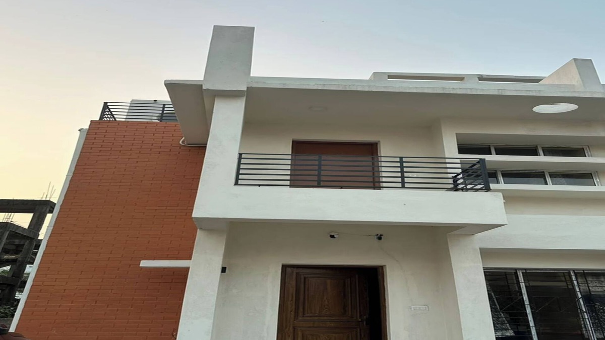 Kolkata House | Experience Tranquility at B28 Sandhyaraag