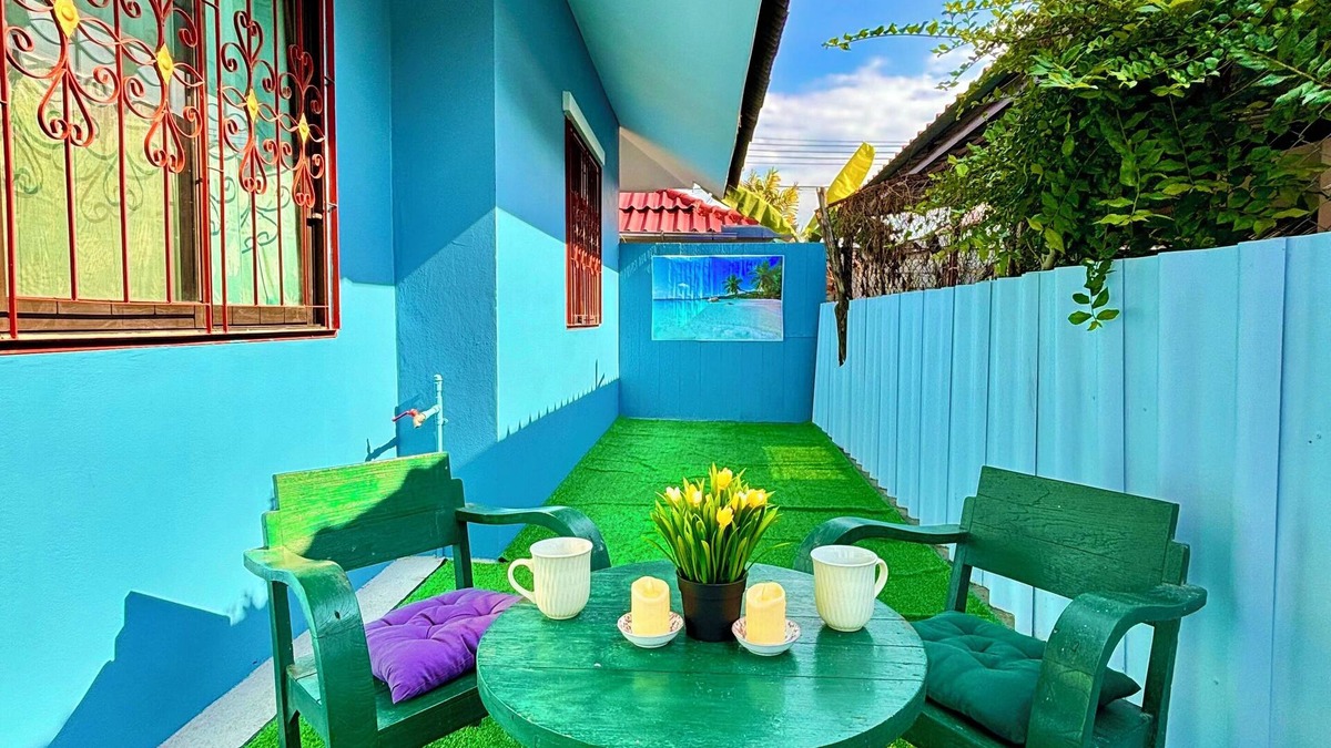 San Phak Wan House | Explore Chiang Mai while staying in a family friendly oasis nearby attractions.