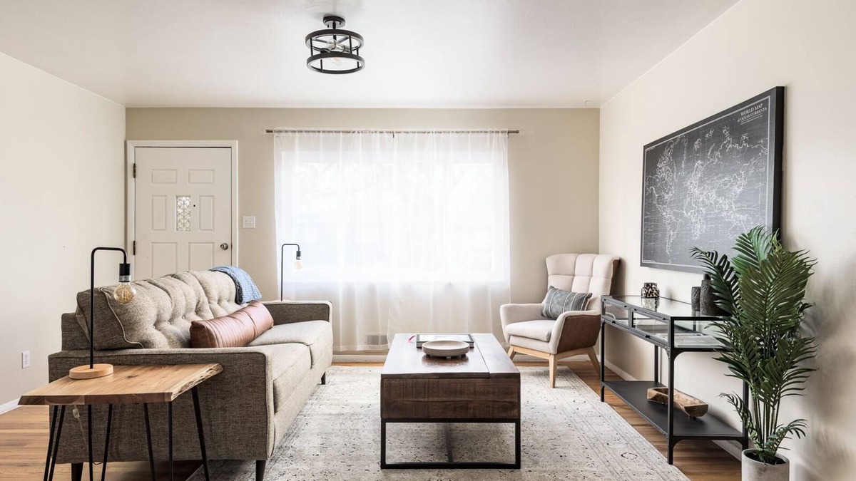 Alta Vista Area House | EXPLORE CO-Central fam home with large backyard!