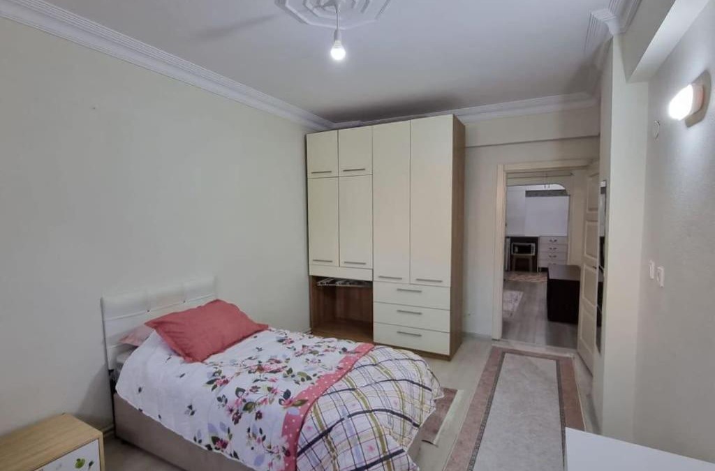 Bagcilar Apartment | Explore Istanbul Kirazli Entire Flat 12 Min Metro