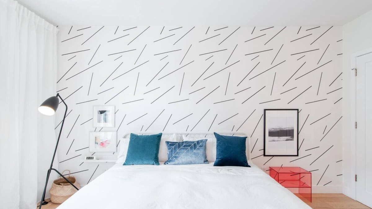 Little Italy Apartment | Explore Montreal from Sleek Contemporary Apartment