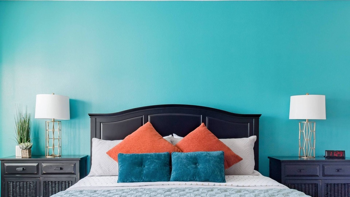 Eastside Promise Neighborhood House | Explore the River Walk from Artsy Designer Retro Chic Home