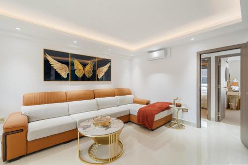 Mayfair Apartment | Exquisite 2-Bedroom Luxury Apartment in Prestigious Mayfair H3