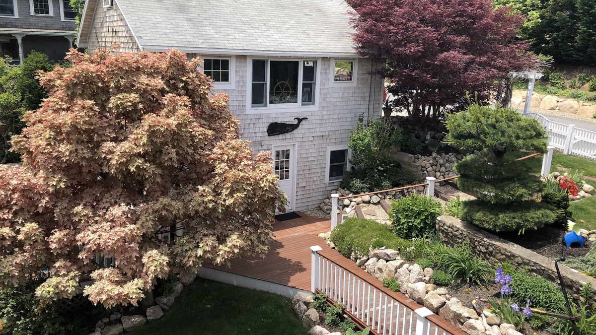 Sagamore Beach House | Exquisite Guest House