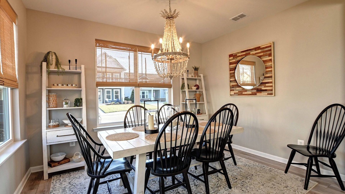 Frankford House | Exquisitely Furnished 3 bed/2.5 bath Townhome in Ocean View Beach Club Community! Wifi, Pool, Fitness Center, Sauna, Billiards, Weekend Shuttle!