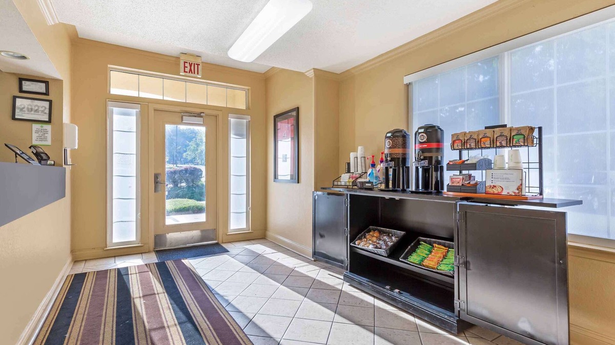 Fairfax Hotel | Extended Stay America Suites Washington DC Falls Church