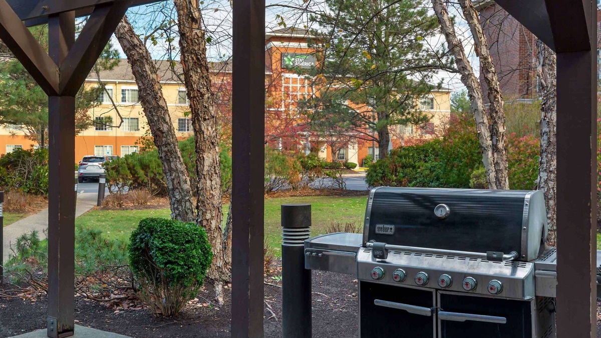 Waltham Hotel | Extended Stay America Suites Boston Waltham 32 4th Ave