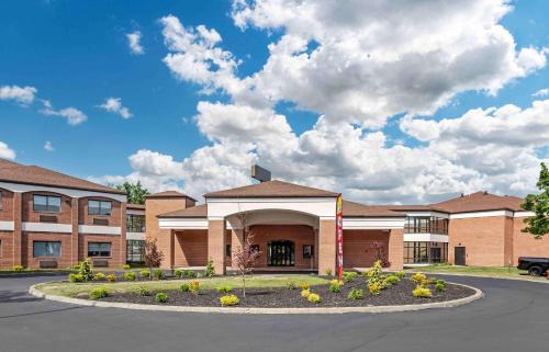 Cheektowaga Hotel | Extended Stay America Suites - Buffalo - Airport