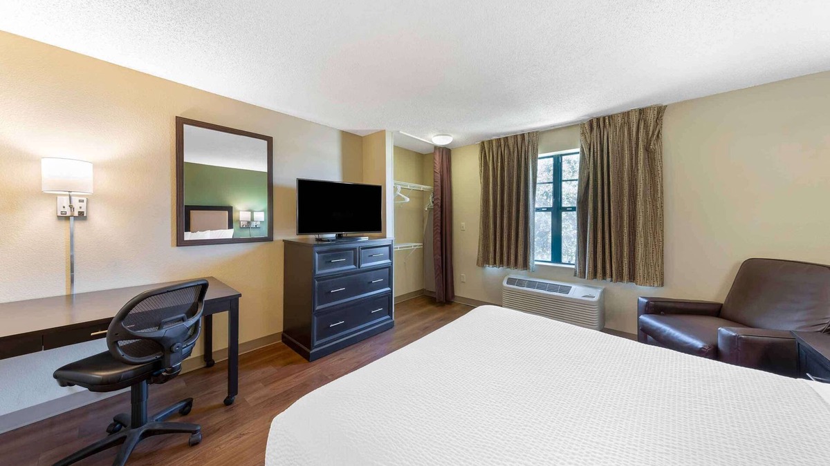 Mendenhall Valley Hotel | Extended Stay America Suites Juneau Shell Simmons Drive