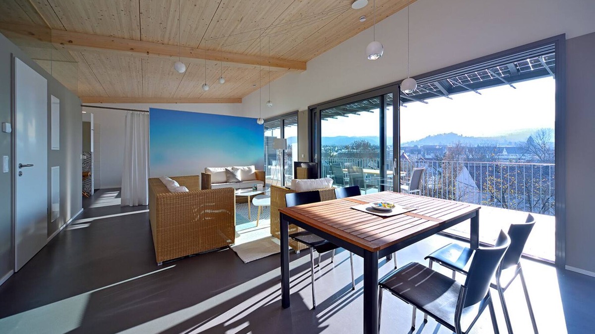Schorndorf Apartment | Extravagant penthouse apartment with stunning views of the countryside