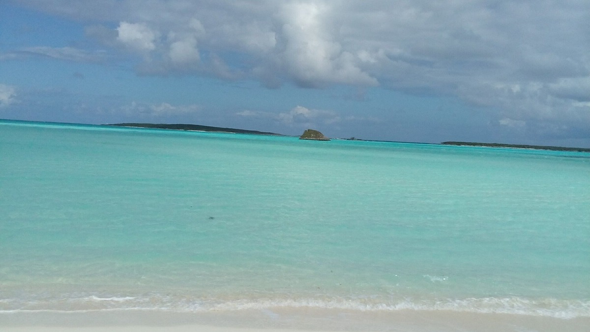Rolleville Apartment | Exuma's best kept secret