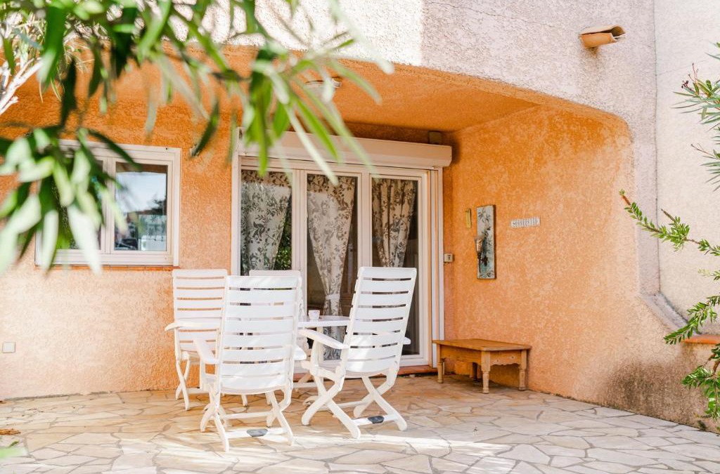 Foulquines Villa | F 128 : Belle villa T3 avec grande terrasse et véranda