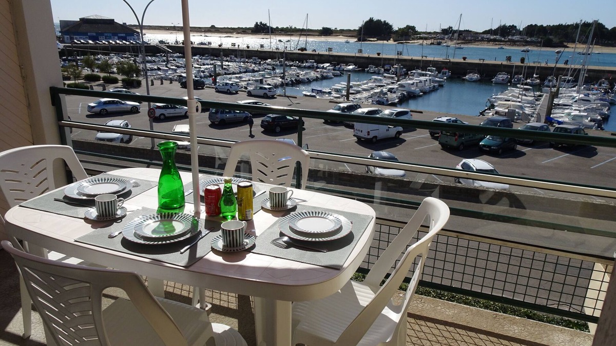 Plouhinec Apartment | F.3/5pers. vue sur Port de Plaisance, Piscine, Tennis