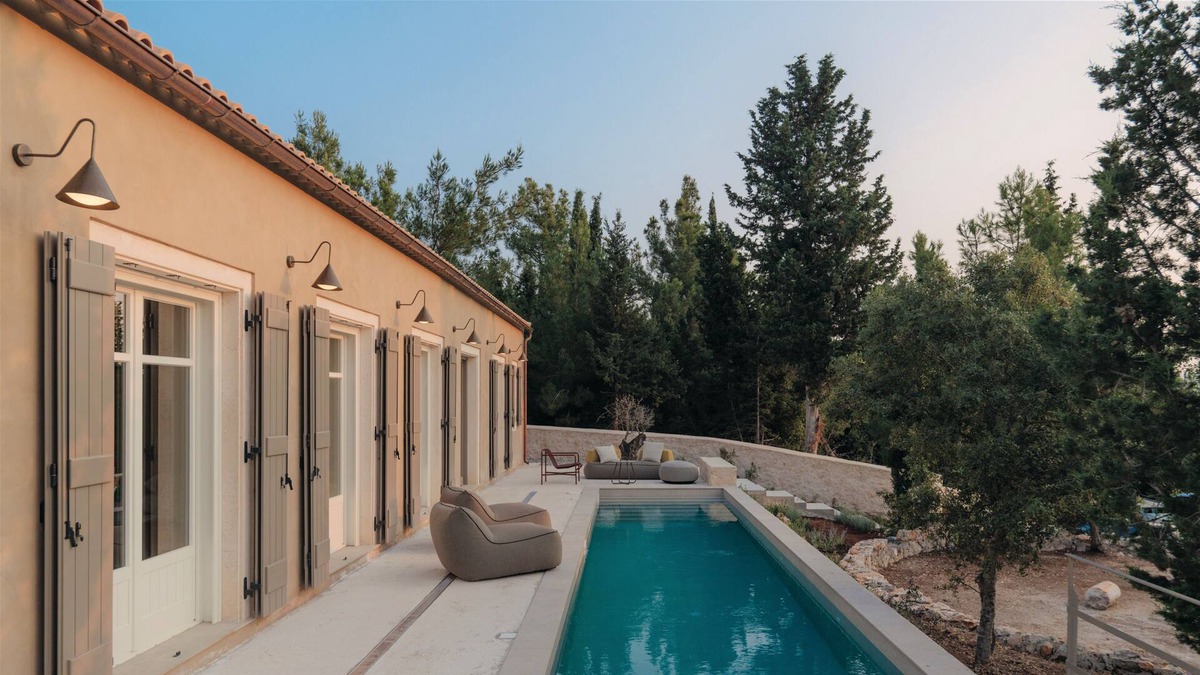 Tselendata Villa | F Topia Long Villa, F Topia Villas