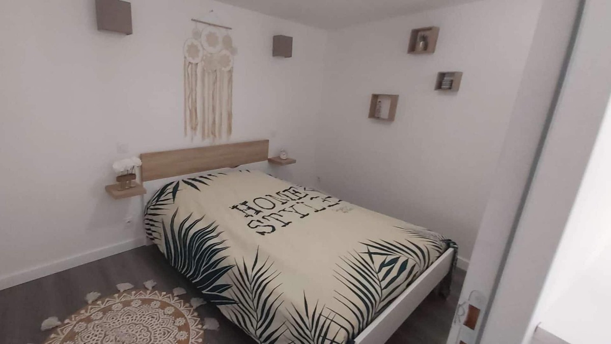 Chatel-Guyon Apartment | F2 apartment completely renovated - Furnished 4 stars - Terrace - WIFI connection