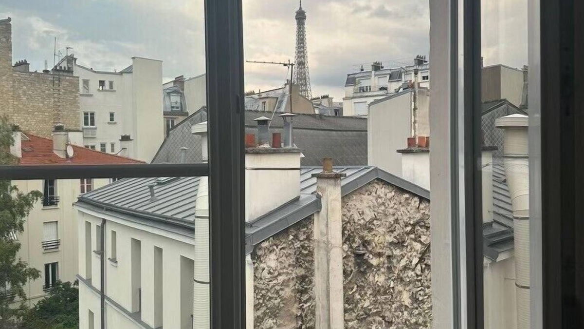 Passy Apartment | F2 views of the Efeil tower