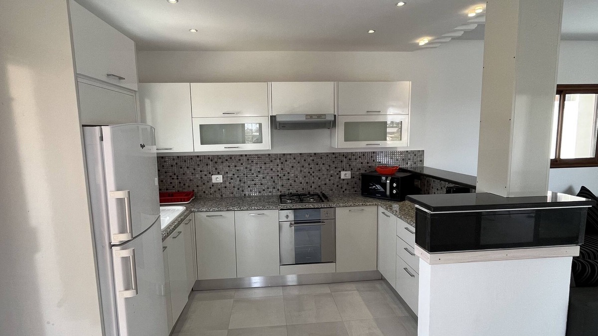 Djerba Midun Apartment | F3 RDC RESIDENCE DJERBA TERRACE ON SECURED SWIMMING POOL