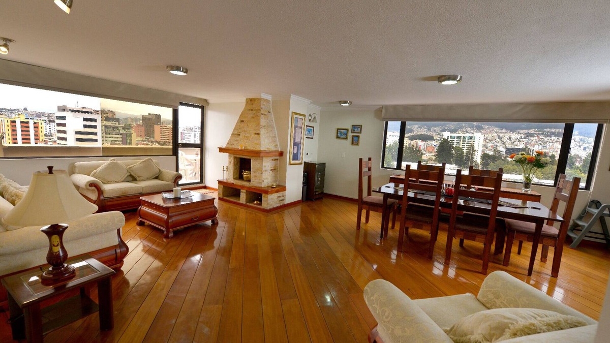 Quito Condo | FAB PH, Safe, near Carolina PK, Amz Views! WiFi, Free Pkg, Fam friendly, Promos!