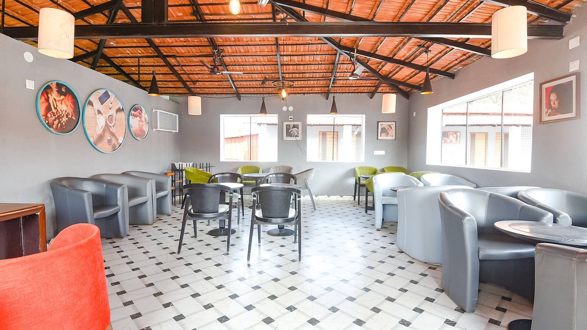 Chorla Ghats Hotel | FabEscape Kautilyaa Resort With Swimming Pool