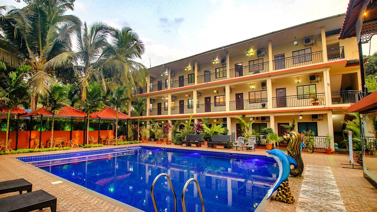 Nagoa Hotel | FabEscape SK Studios With Pool & GYM, Arpora