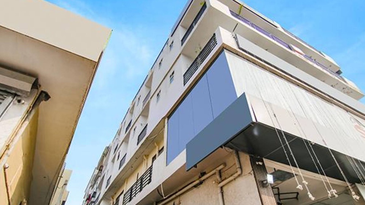 Chhatarpur Hotel | FabExpress The Premium Villa