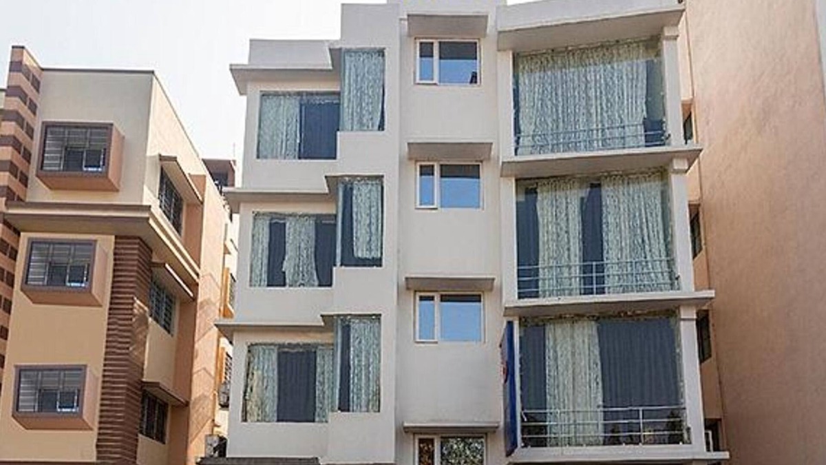 Nayabad Hotel | Fabhotel Aspiring Inn