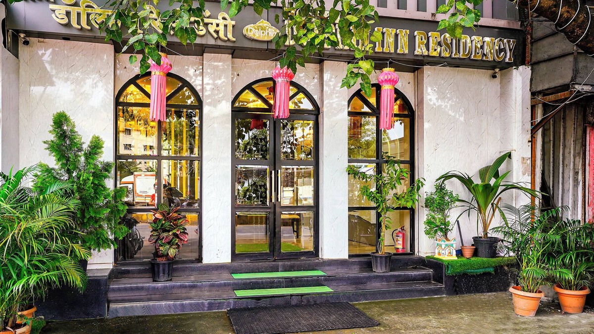 Dharavi Hotel | Fabhotel Dolphin Residency