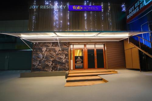 Chennai Hotel | FabHotel Joy Residency
